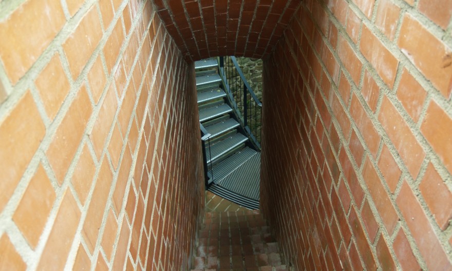 Burg Eisenhardt -  Niedergang zum Rondell